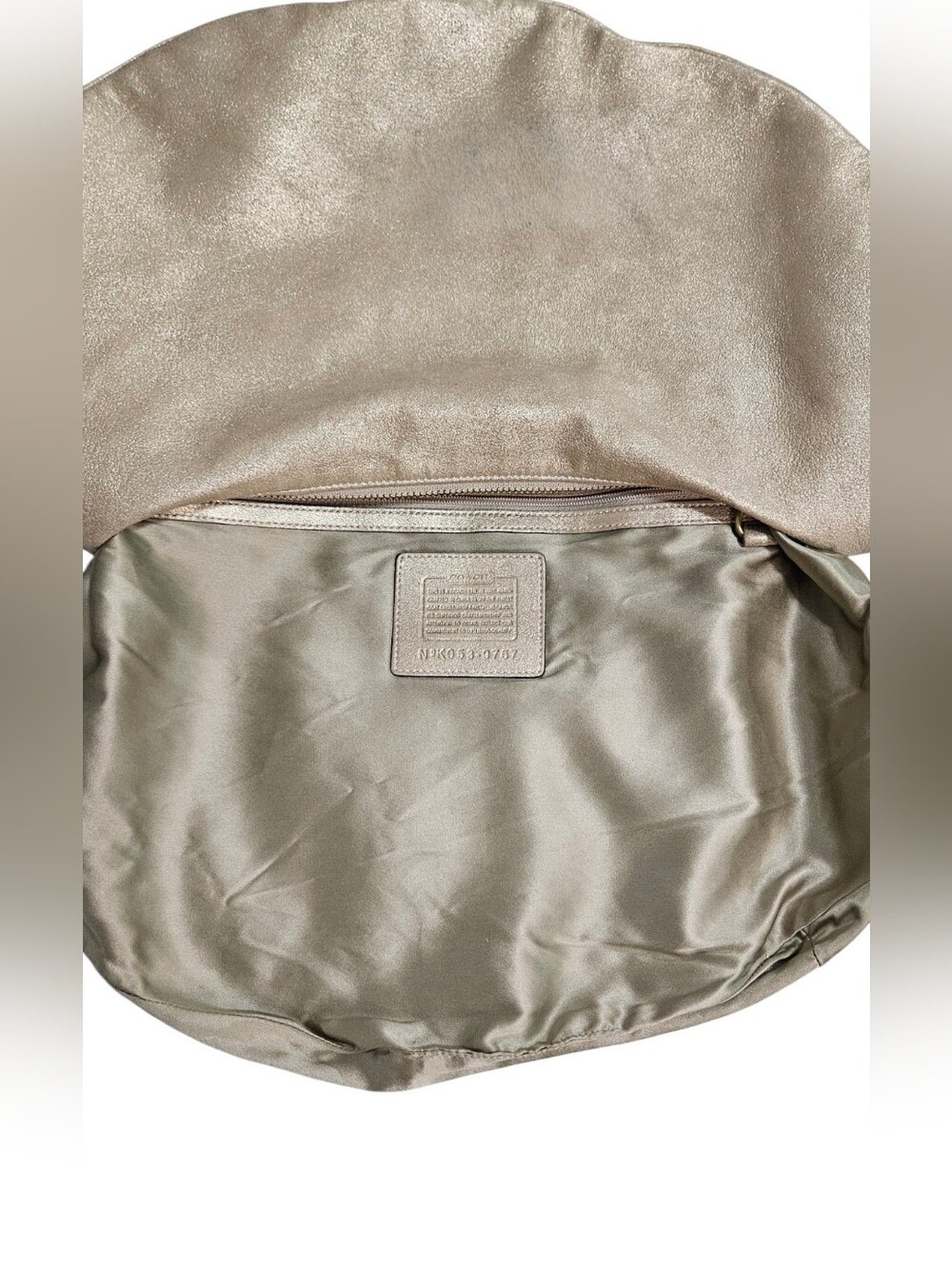 Coach Soho 2005 Limited Edition Metallic Goat Suede Hobo W/Legacy Kisslock - Picture 10 of 16